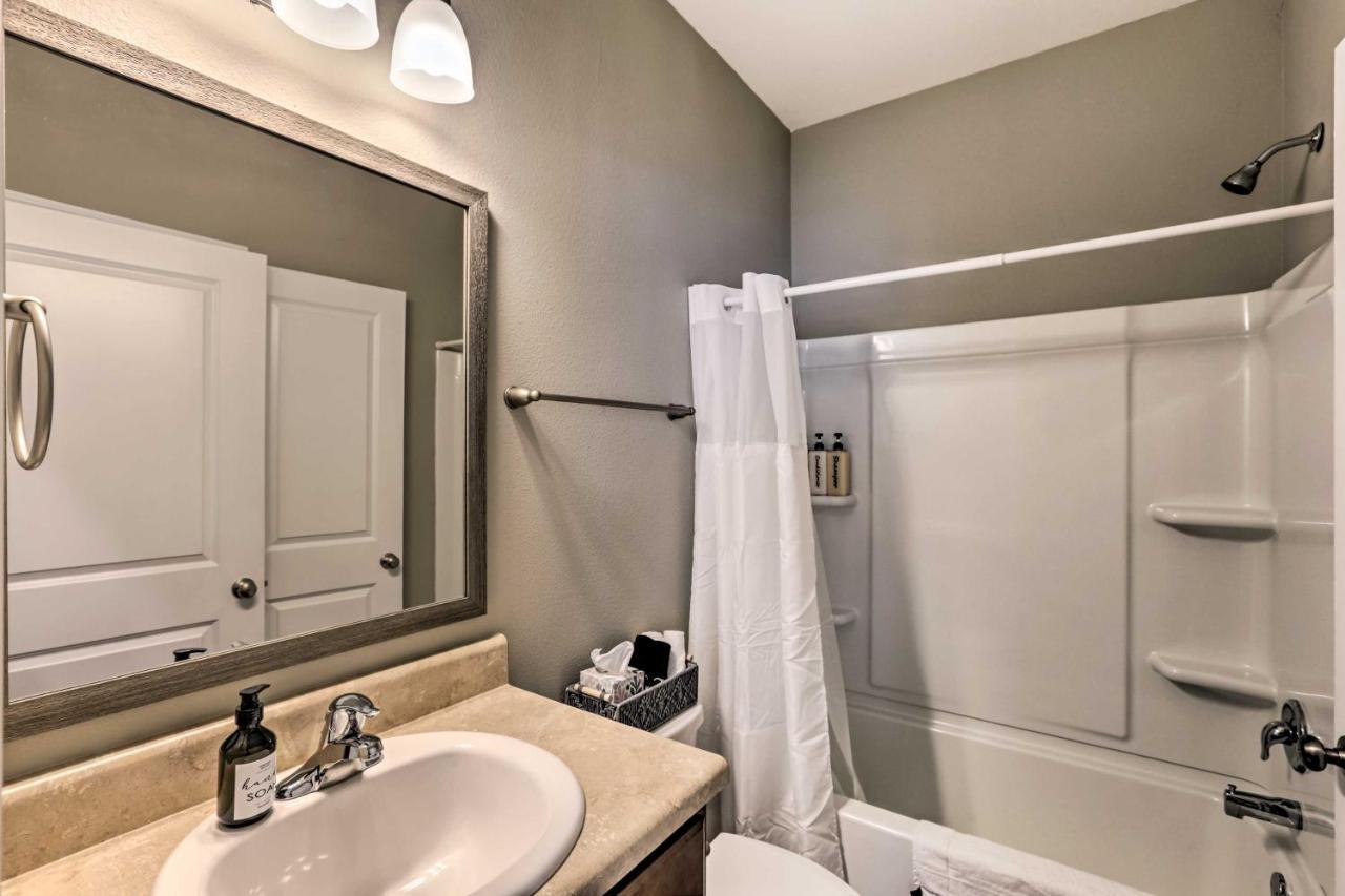Ideally Located And Elegant Condo With Balcony! Tallahassee Luaran gambar